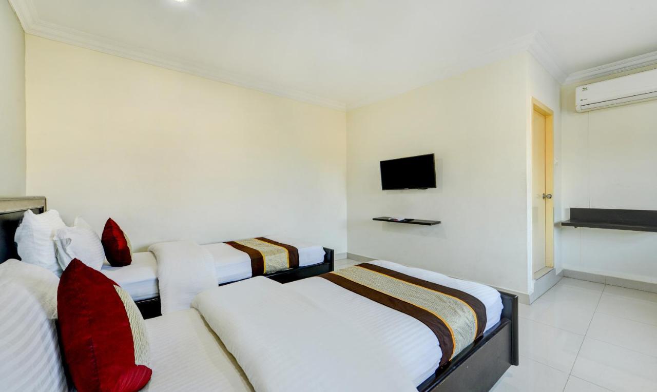 Madrasi Airport Hotel - Saibala Chennai Exterior foto