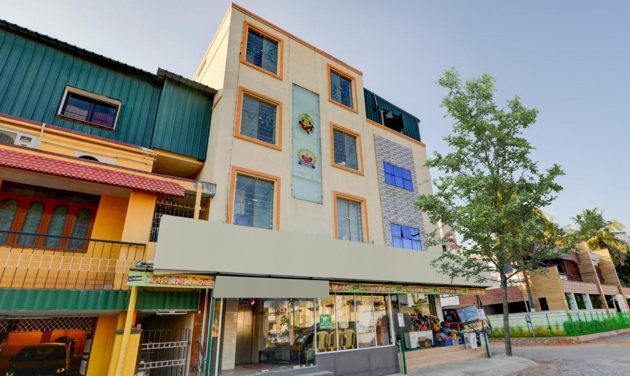 Madrasi Airport Hotel - Saibala Chennai Exterior foto