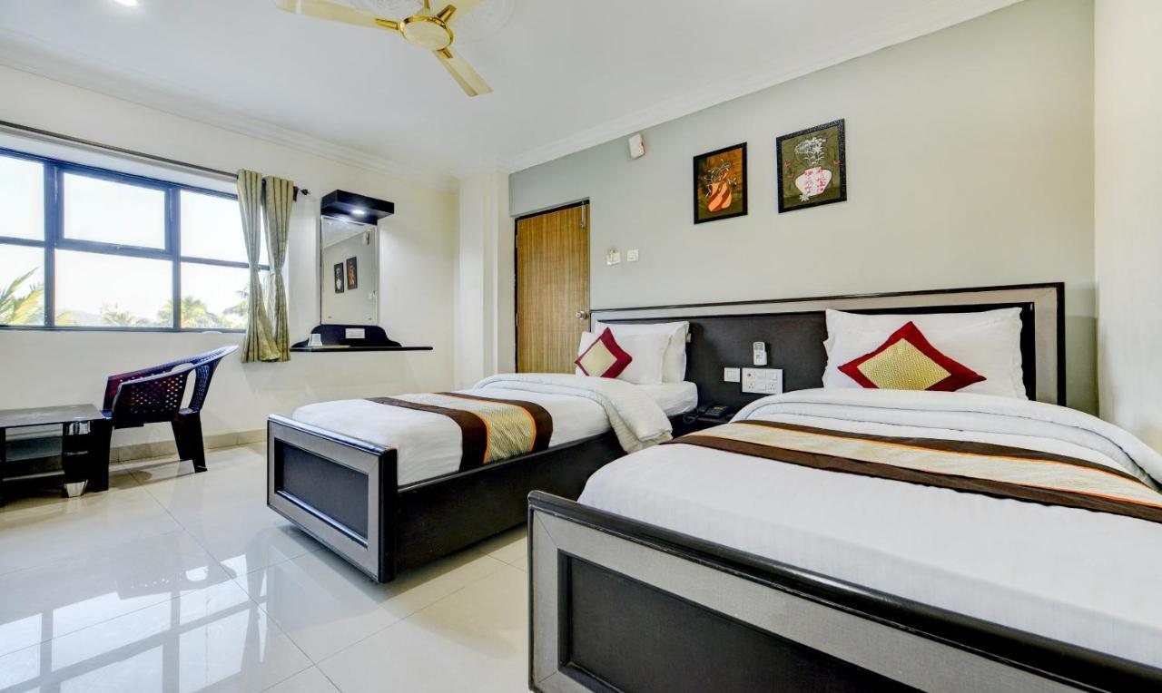 Madrasi Airport Hotel - Saibala Chennai Exterior foto