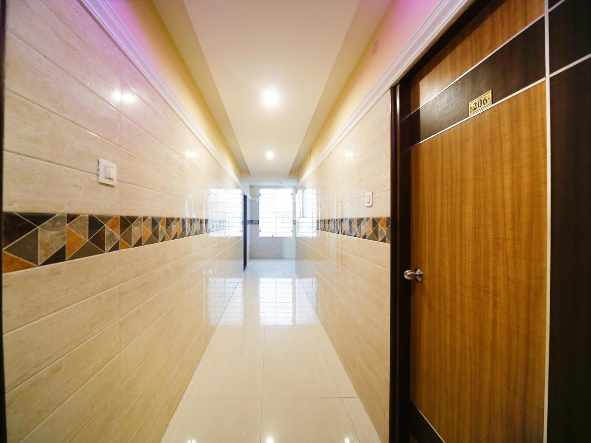 Madrasi Airport Hotel - Saibala Chennai Exterior foto